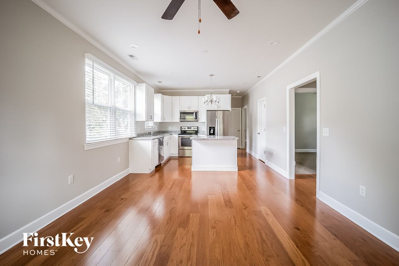 1331 Addykay Pl - Photo 5 of 15