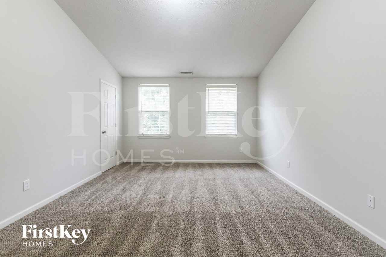 6262 Saddletree Dr - Photo 7 of 15