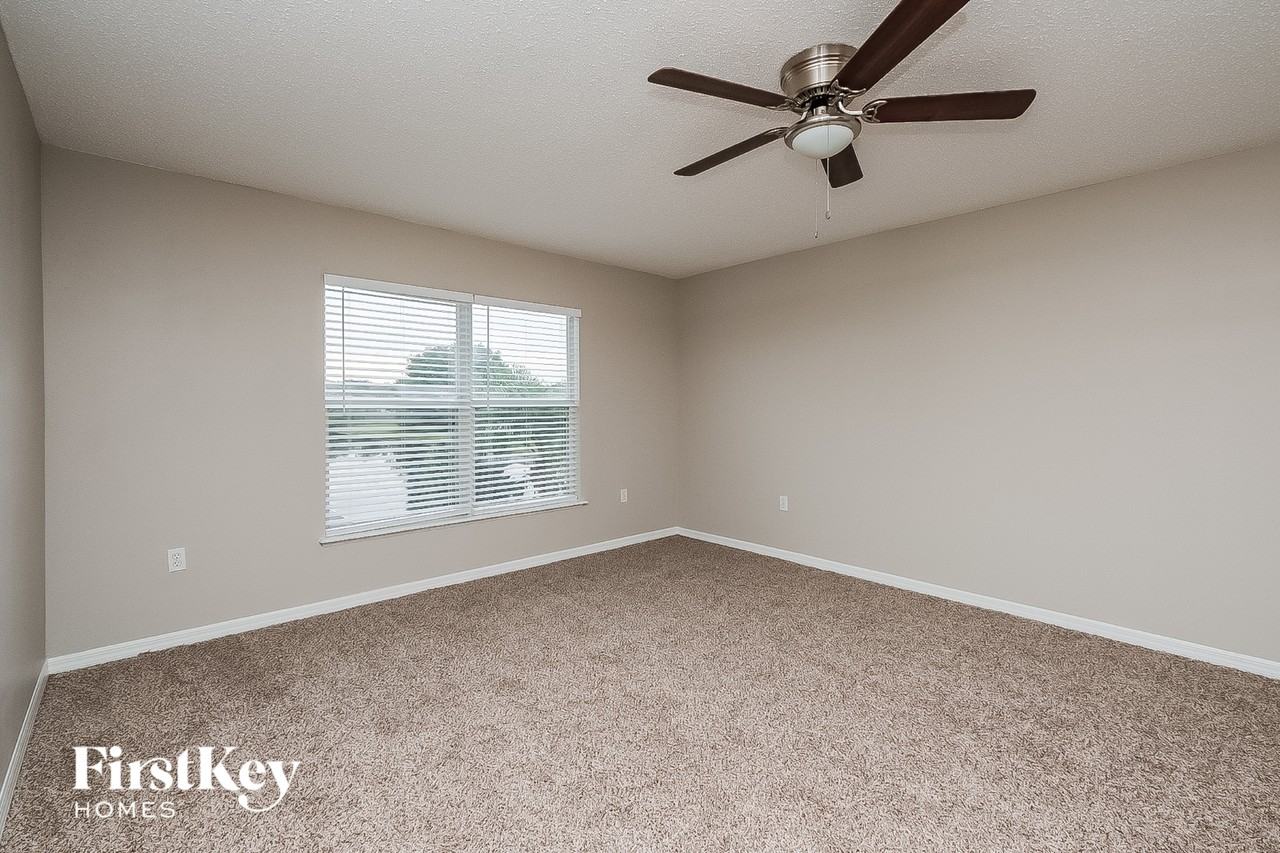 6409 Gondola Dr - Photo 7 of 15