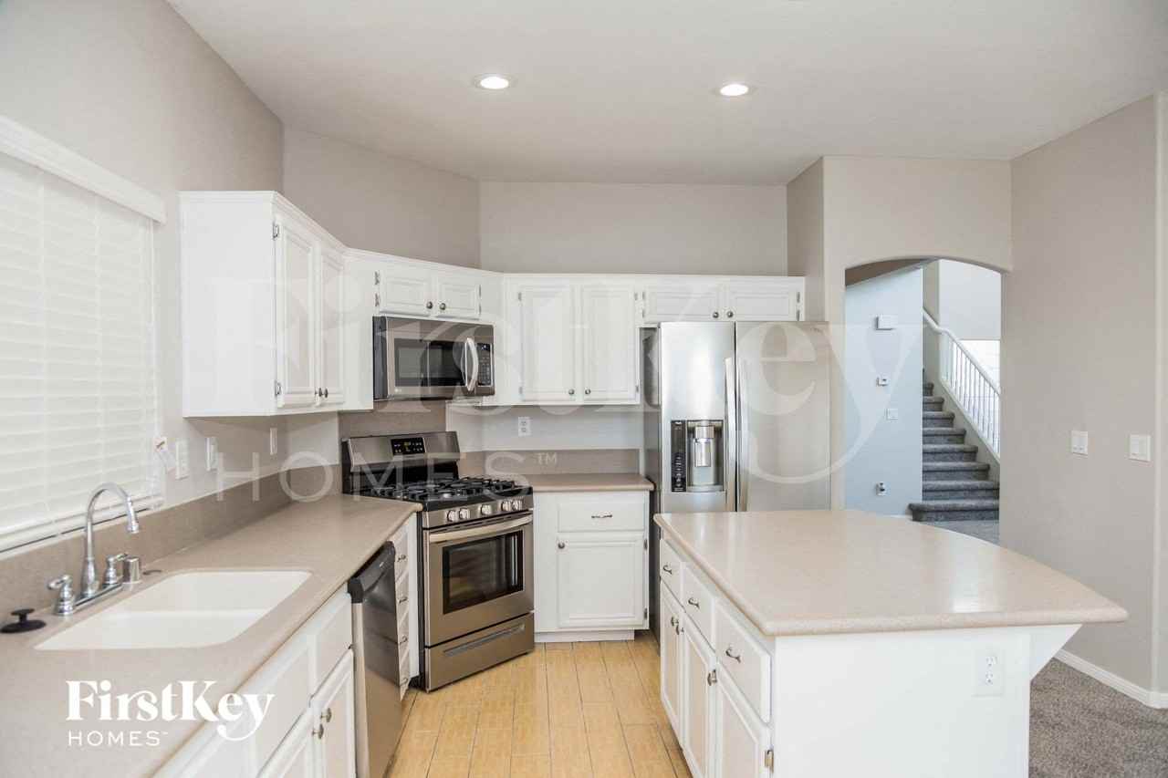 7987 Sky Birch Ct - Photo 7 of 15