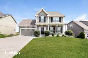 featured image of 8944 Ne Paw Paw Dr
