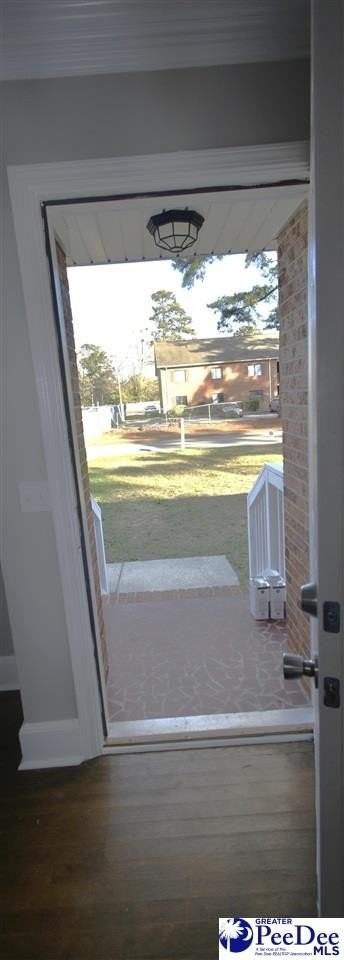 115 S Aiken Dr - Photo 4 of 30