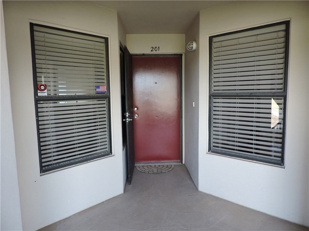 6240 E Mirror Lake Dr #201 - Photo 2 of 36