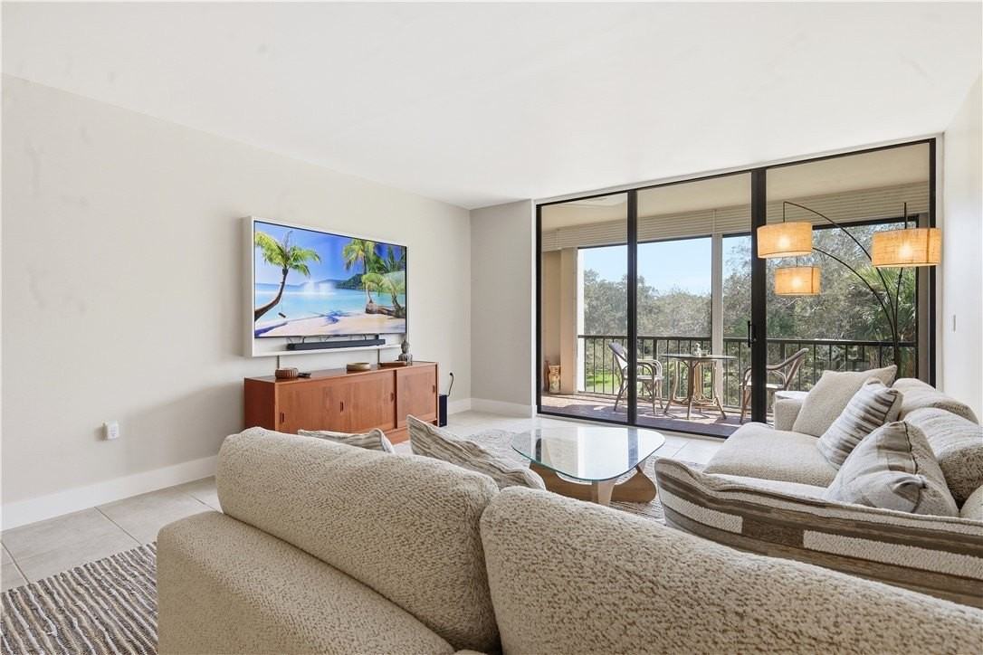 5601 Highway A1a Unit 206c