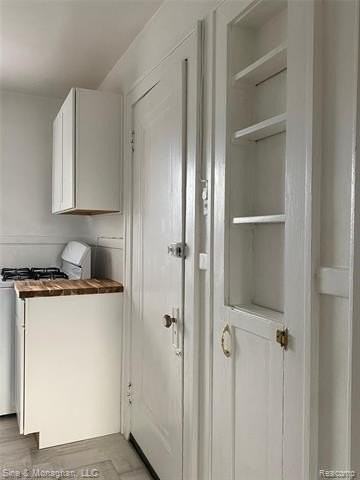 203 Virginia Ave - Photo 6 of 10