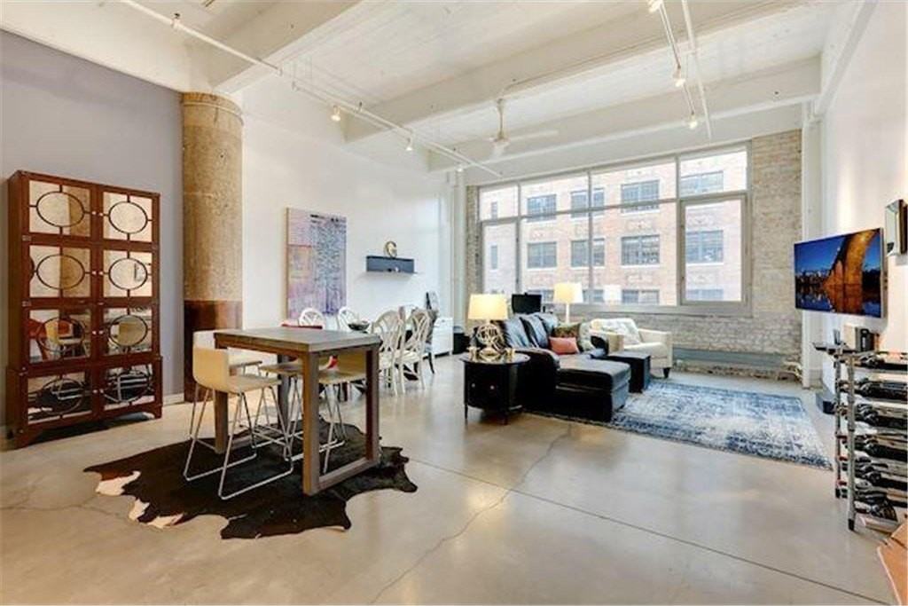 700 Washington Ave N #326