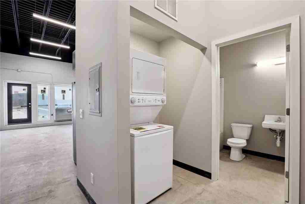 801 Se 9th St #205 - Photo 7 of 12