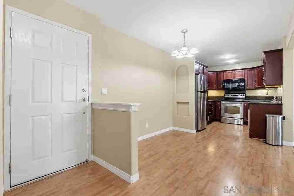 5055 Collwood Blvd Unit 210 - Photo 4 of 38