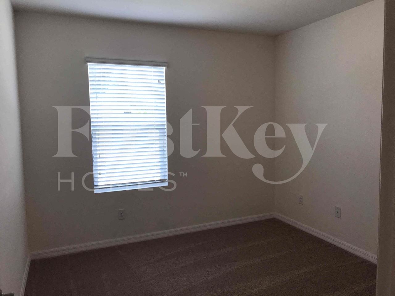 1609 Sw 25th Ln - Photo 4 of 25