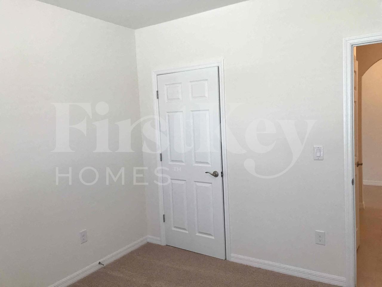 1609 Sw 25th Ln - Photo 5 of 25