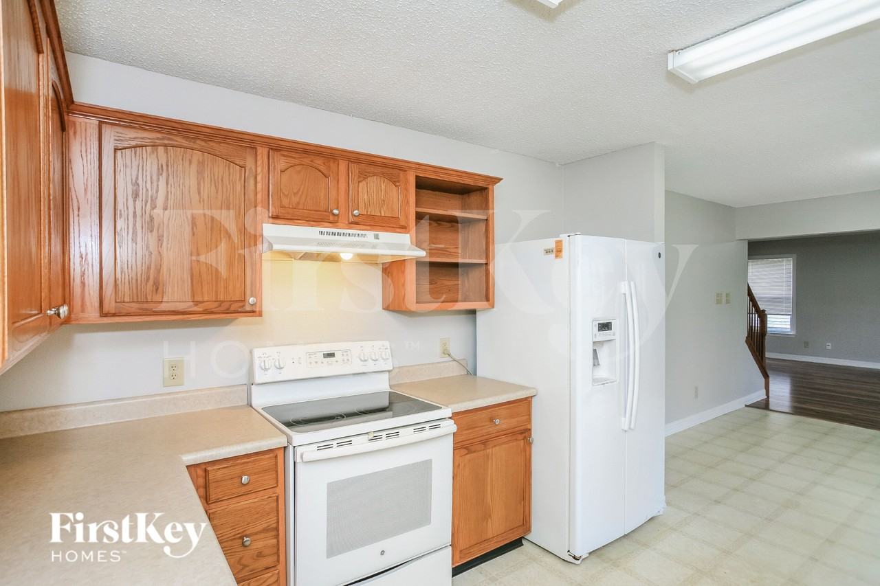 14216 Country Breeze Ln - Photo 5 of 16