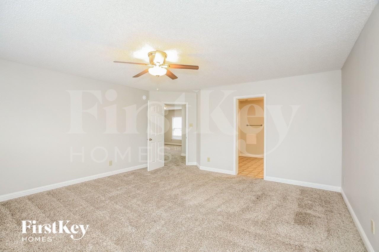 14216 Country Breeze Ln - Photo 7 of 16