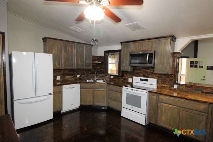 2809 Connell St - Photo 4 of 30