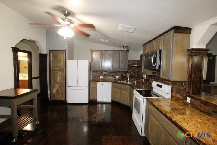 2809 Connell St - Photo 5 of 30