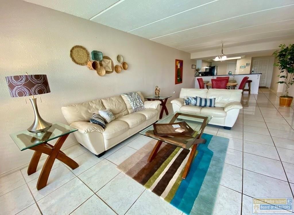 404 Padre Blvd - Photo 3 of 12