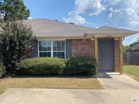 3426 Parish Cir - Photo 1 of 1