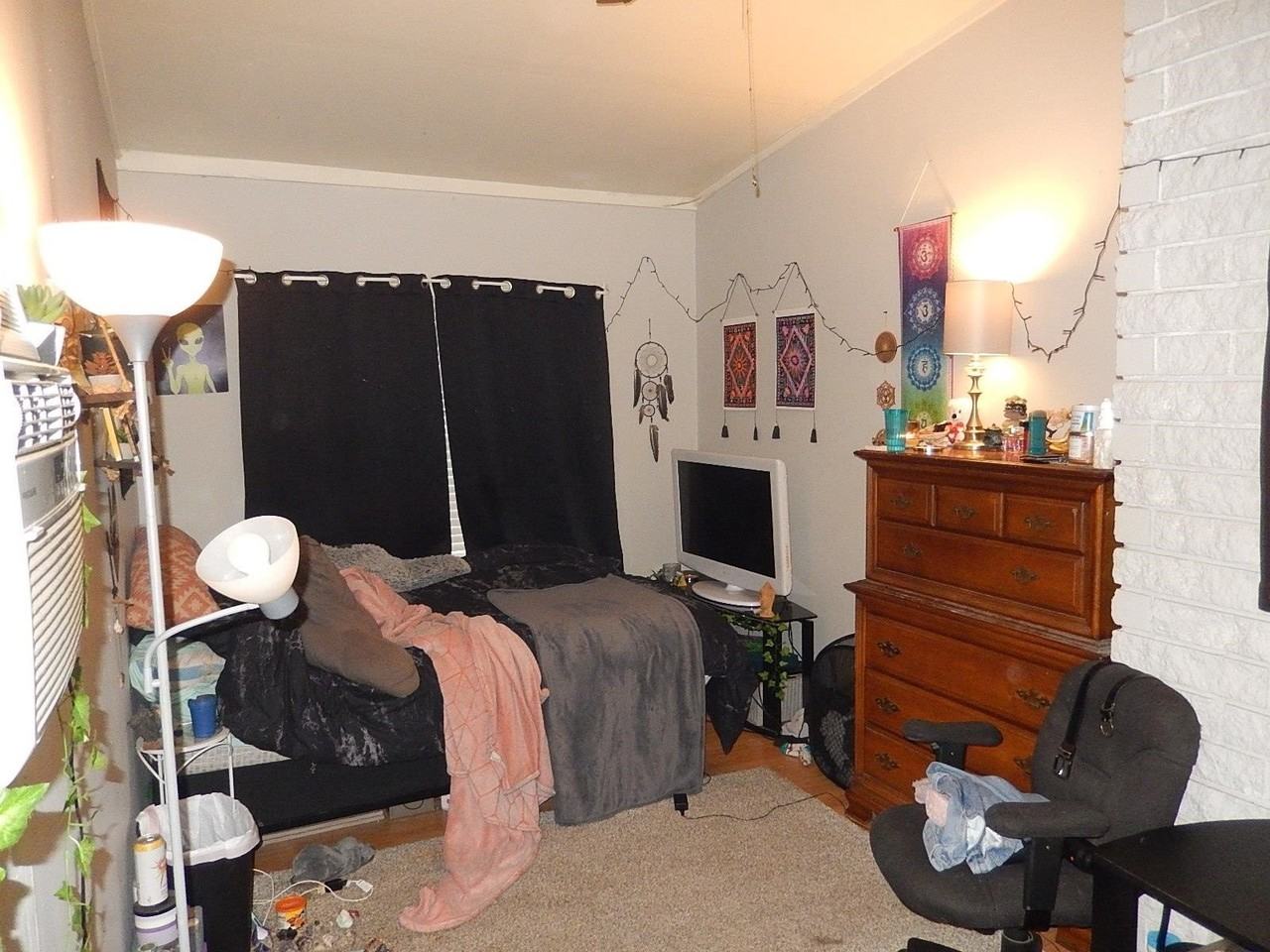 1663 Sharkey St - Photo 7 of 13