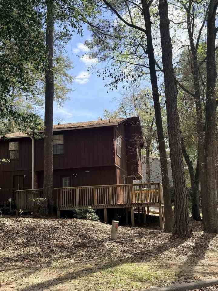 815 Timbers Ct - Photo 3 of 22