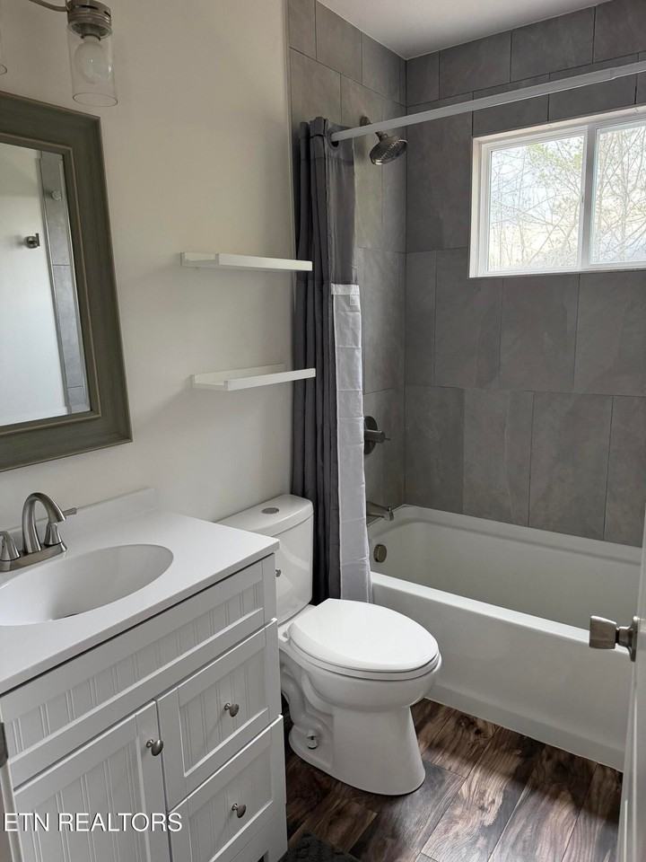 1281 Swan Pond Circle Rd - Photo 6 of 14