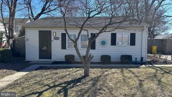 featured image of 7631 Beach Dr