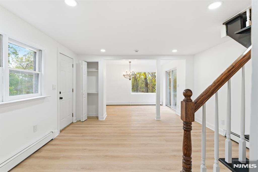 292 Macopin Rd - Photo 6 of 25