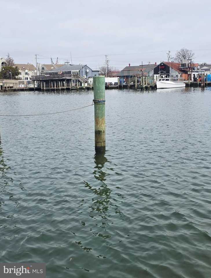 204 Market Sq Unit 12c - Photo 5 of 8