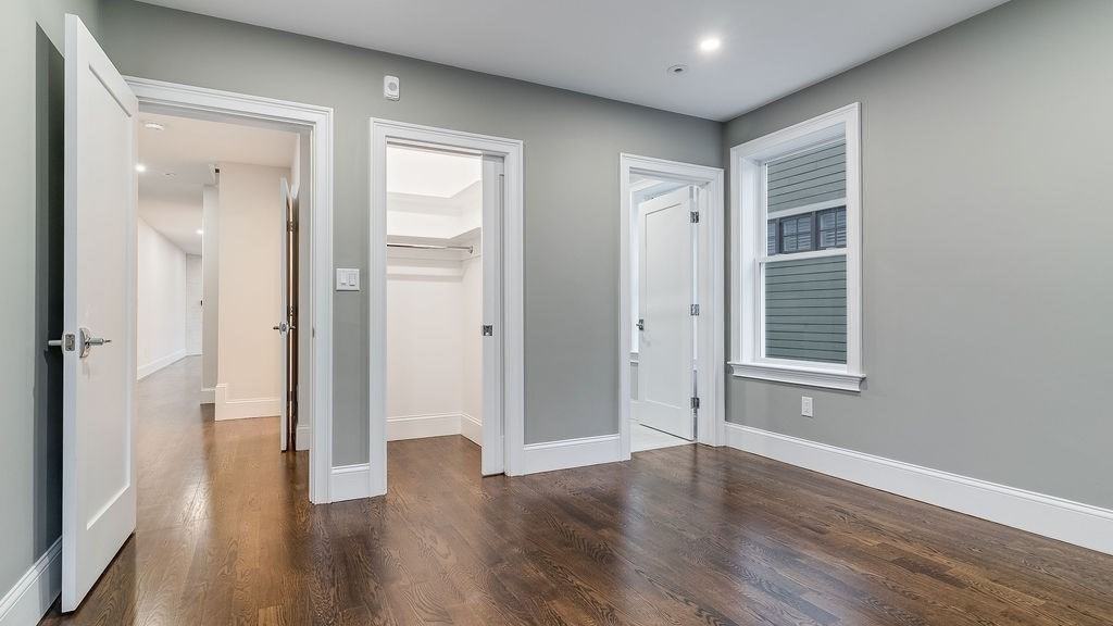 555 E 5th St - Photo 5 of 15