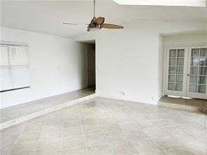 Nw 44th St - Photo 4 of 11