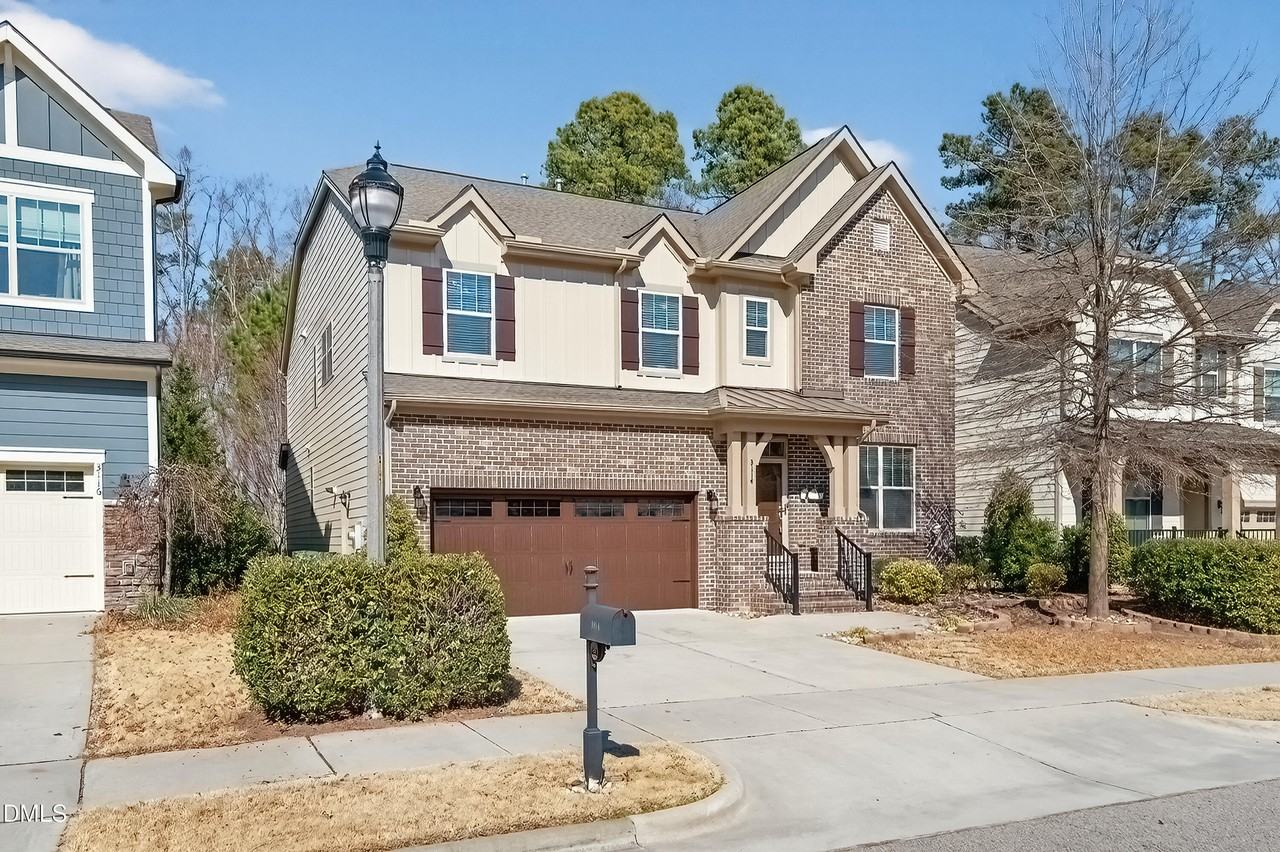 3114 Bluff Oak Dr - Photo 3 of 50