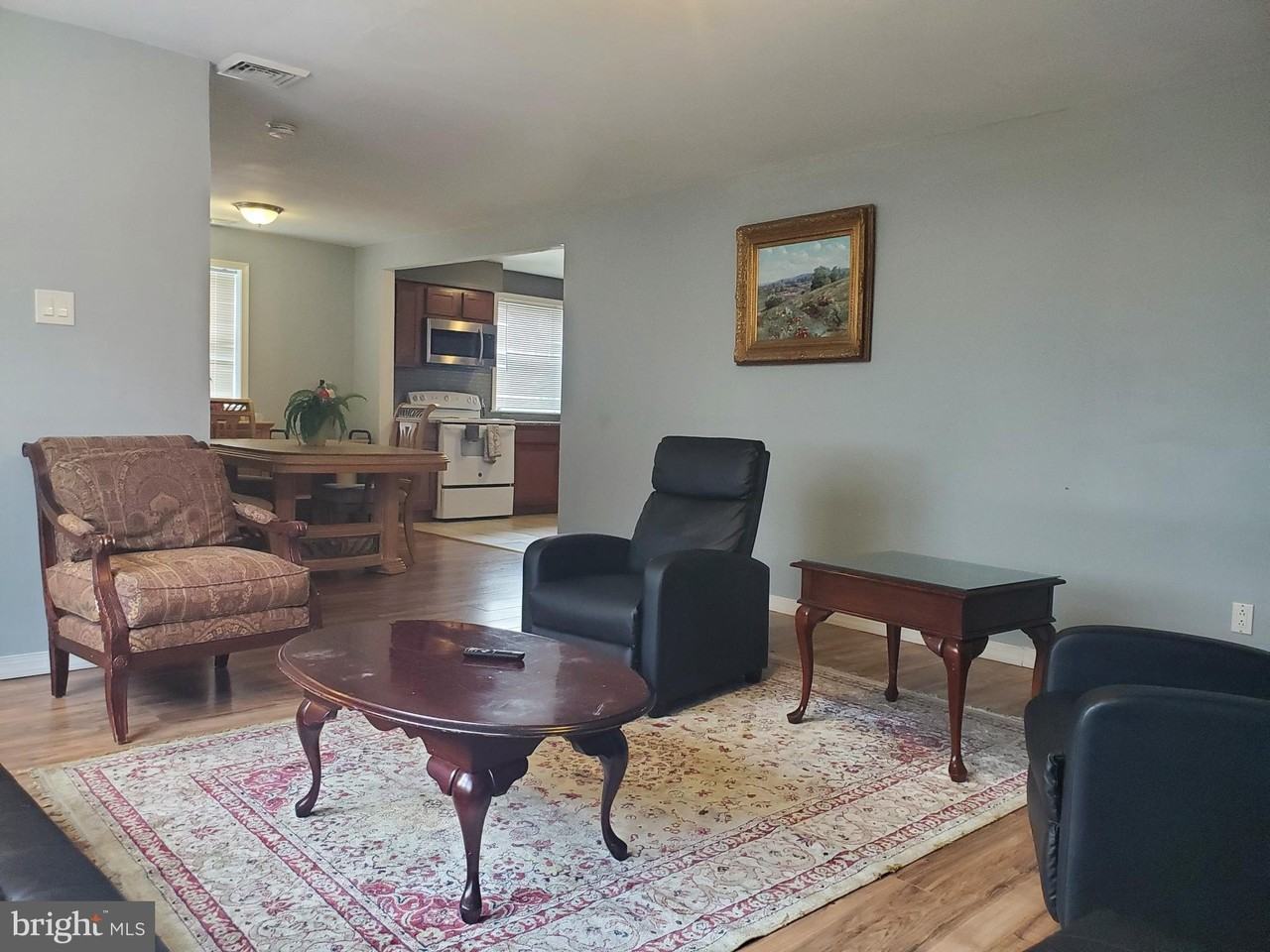 940 Winder Dr - Photo 3 of 18