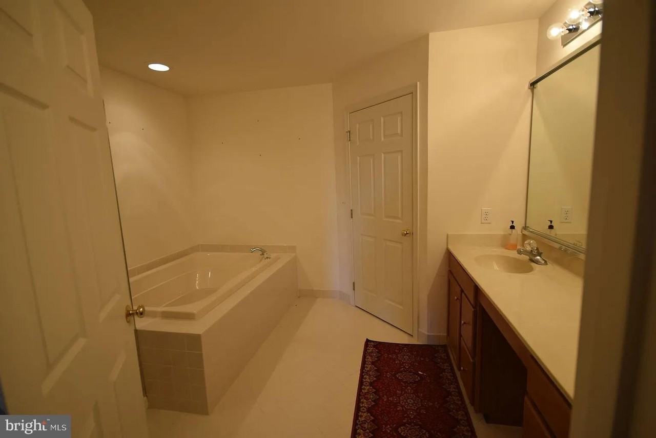 175 Fringetree Dr - Photo 6 of 20