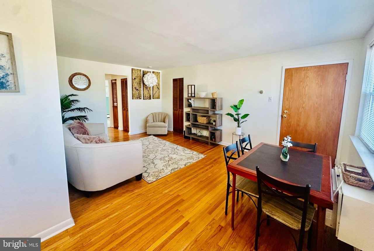 1334 Montgomery Ave Apt D4 - Photo 5 of 21