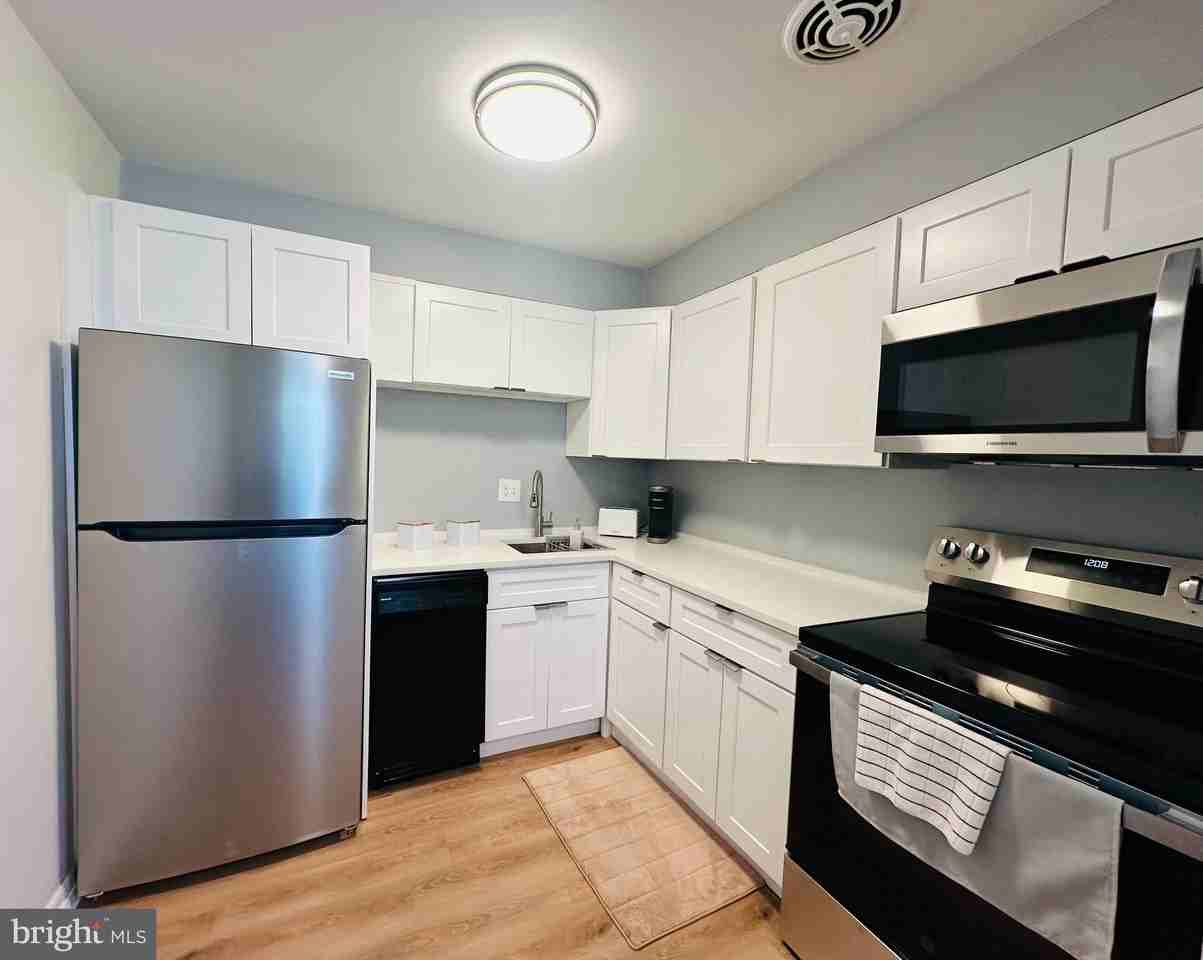 1334 Montgomery Ave Apt D4 - Photo 7 of 21