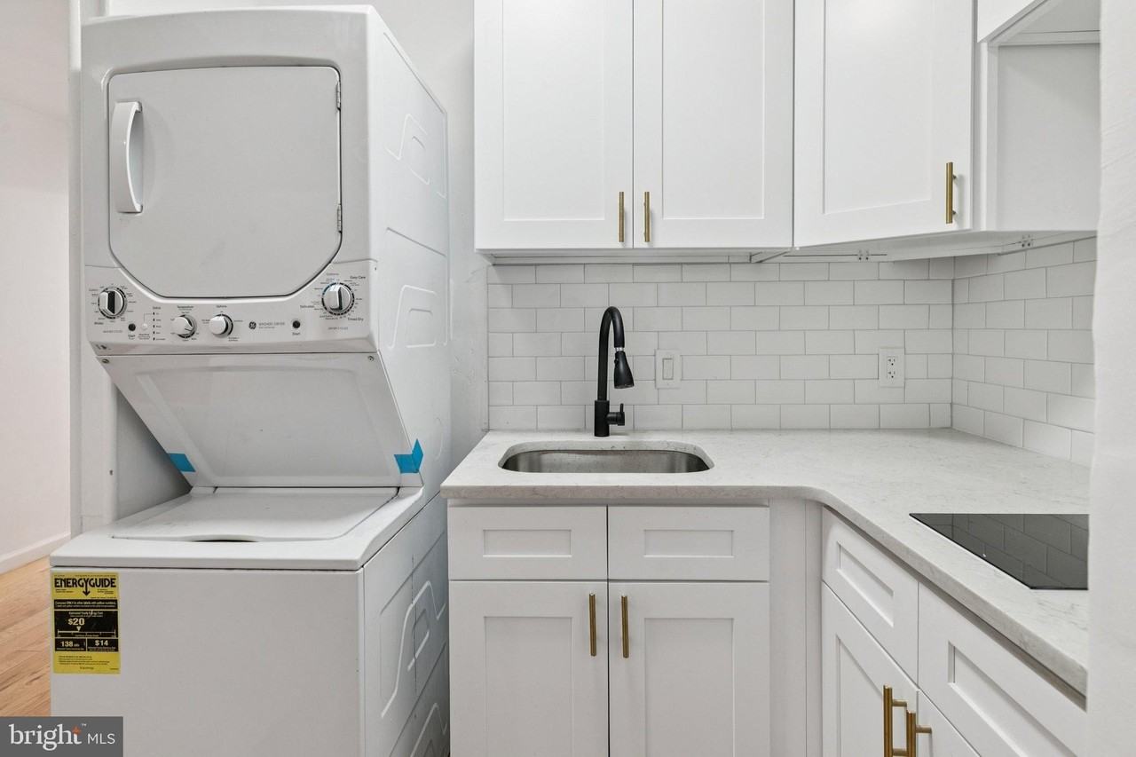 1225 Spruce St Apt 2f - Photo 7 of 30