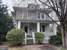 featured image of 4043 20th St N