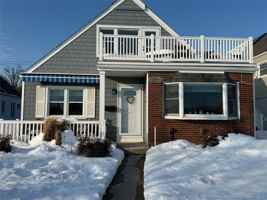 featured image of 433 W Park Ave ##1