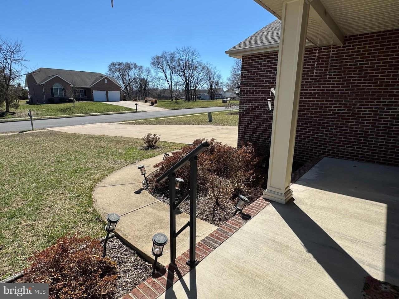 151 Owens Ln - Photo 2 of 38