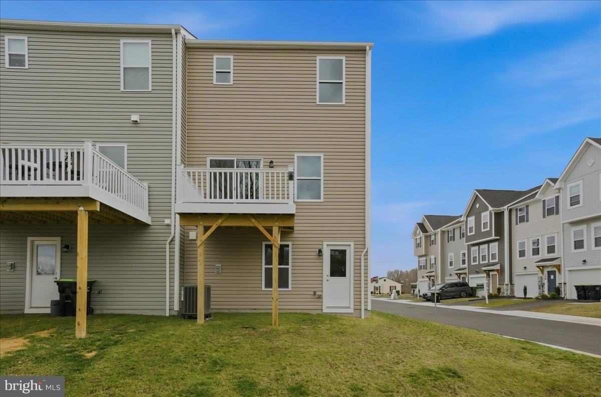 101 Marlow Ct - Photo 3 of 46