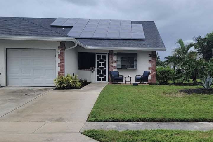 104 Arrowhead Circle - Photo 2 of 8