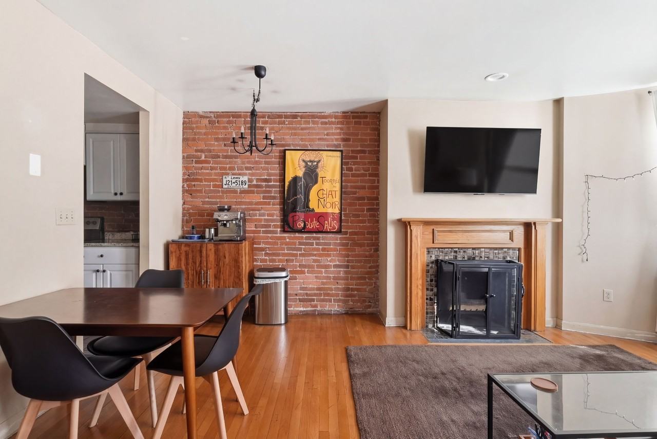 106 Gainsborough St #104 - Photo 4 of 25