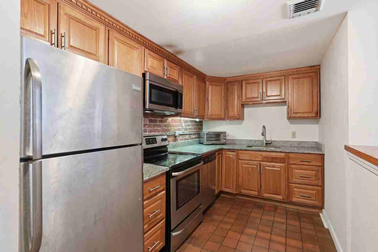 105 Gainsborough St #005E - Photo 2 of 22