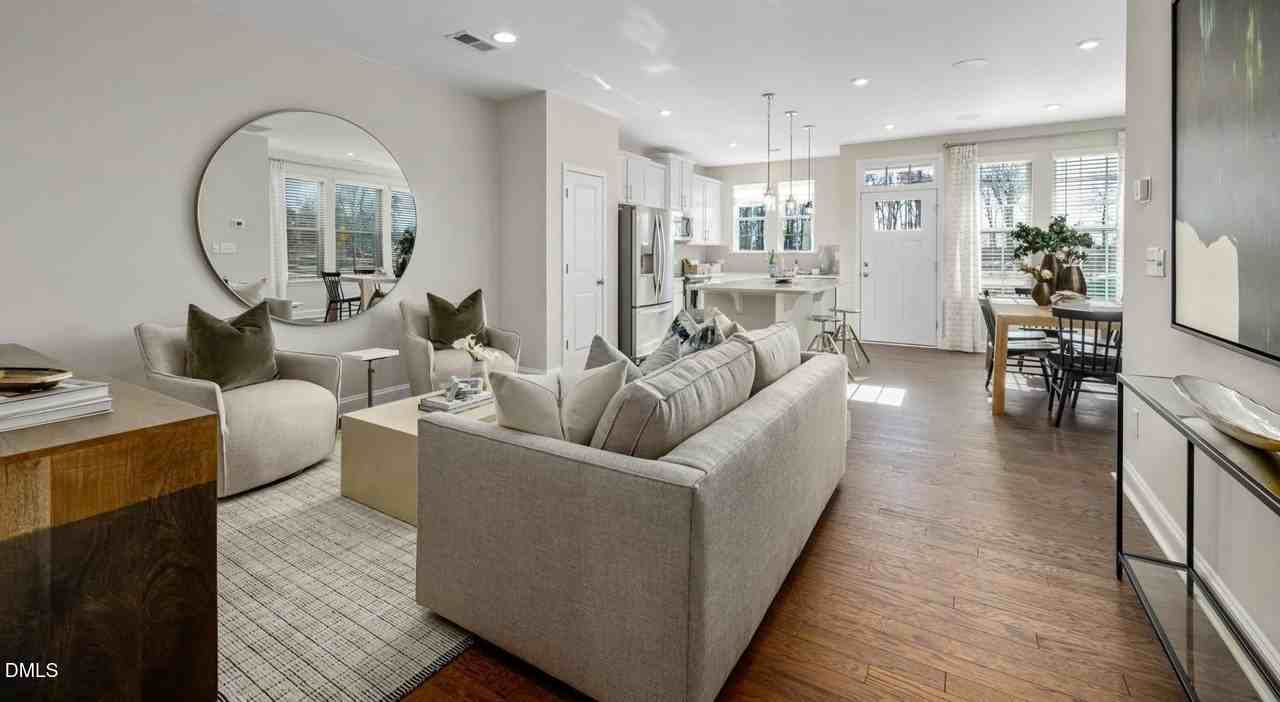 556 Hatters Mill Road unit: Jameson - Photo 4 of 12