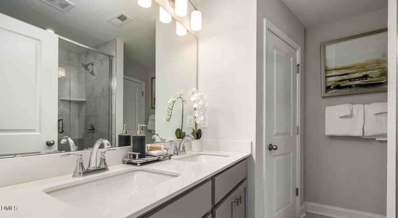 556 Hatters Mill Road unit: Jameson - Photo 6 of 12