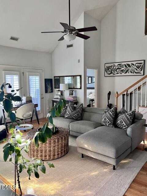 7601 Astoria Pl - Photo 2 of 30