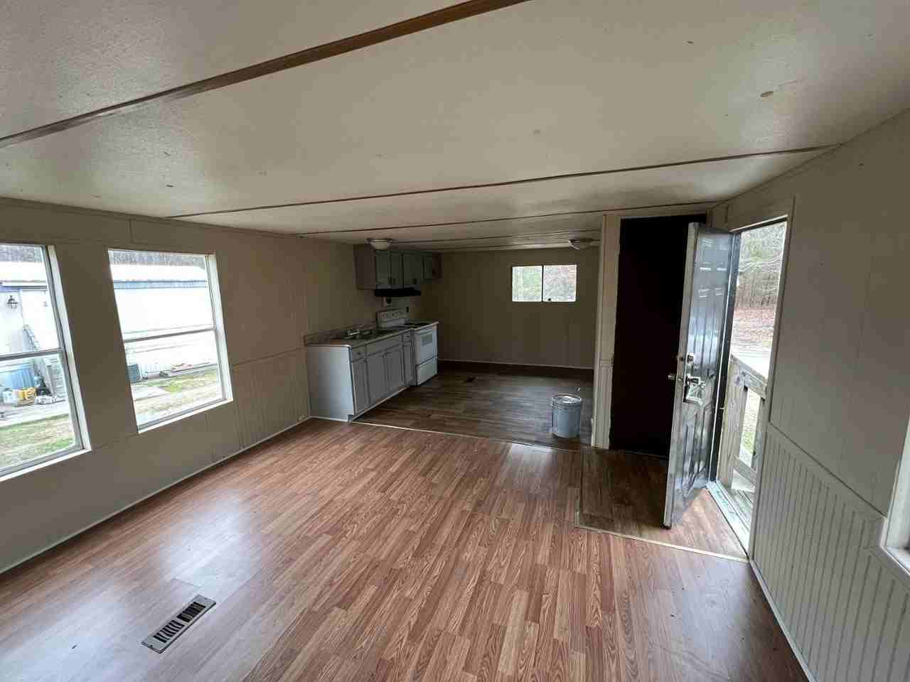 168 Pine Forest Loop - Photo 3 of 10