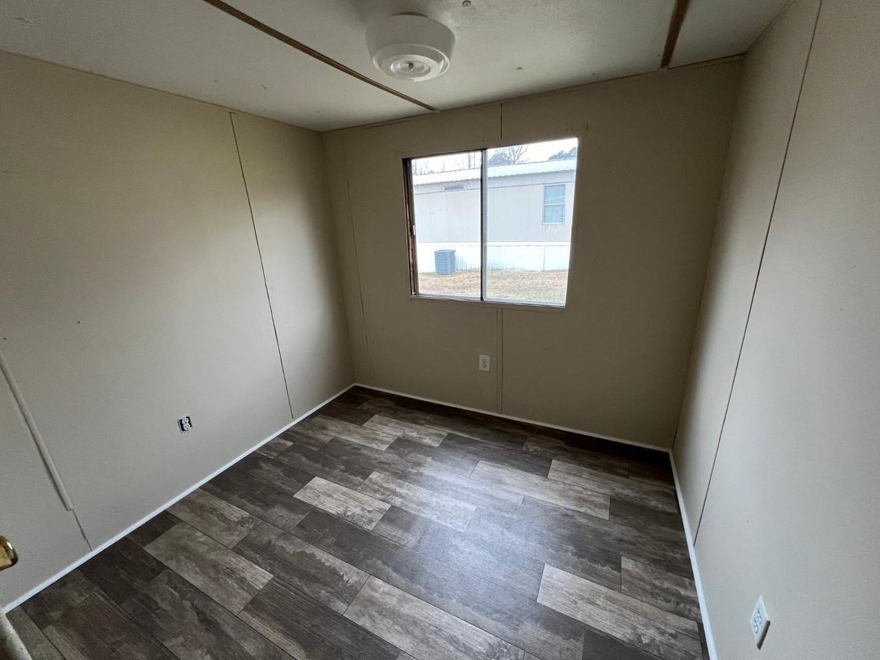 168 Pine Forest Loop - Photo 5 of 10