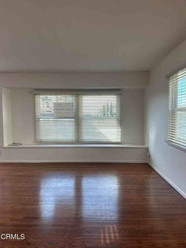 237 W Brucker Rd - Photo 7 of 18