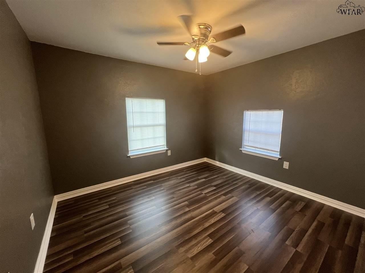 1603 Oceola Ave - Photo 6 of 17