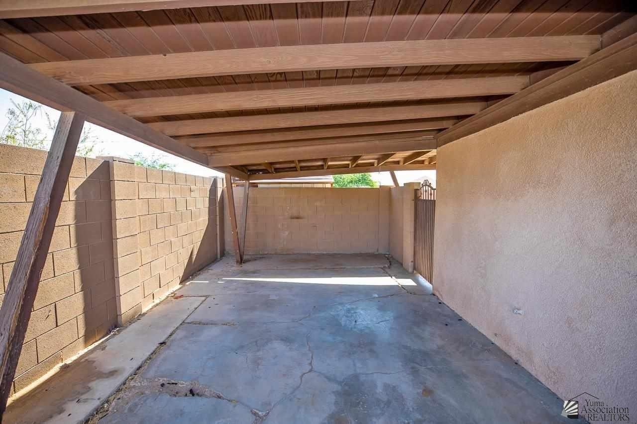 1716 S 8th Ave - Photo 3 of 24