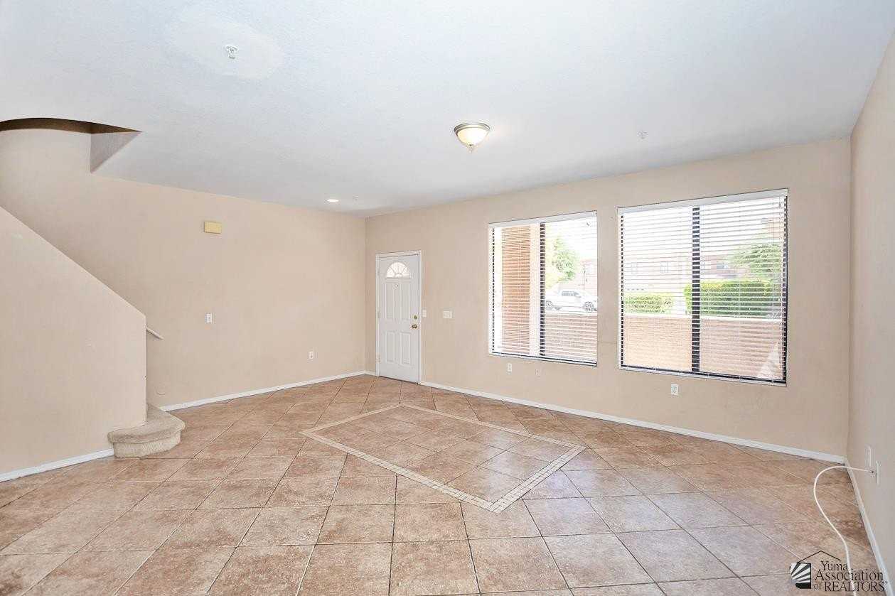 3565 W 22nd St #E - Photo 5 of 28